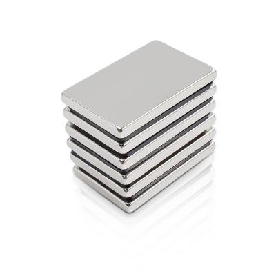 China Industrial Magnet Rare Earth magnet Material 30*20*3mm N35 Strong permanent Cube Block rectangular small Neodymium Magnetic for sale