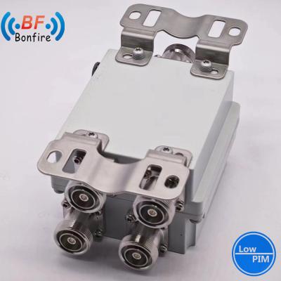 China Spezialisierter HF-Diplexer Triplexer 2300-2400 2500-2700MHz Grauer Rack Mount 2u für DAS IBS zu verkaufen