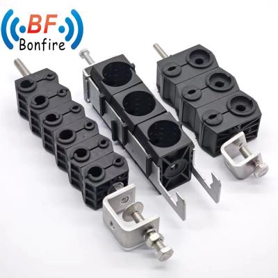 China Plastic Cable Clamp voor RF Cable Zie onderstaande gegevenstabel Opties op maat Te koop