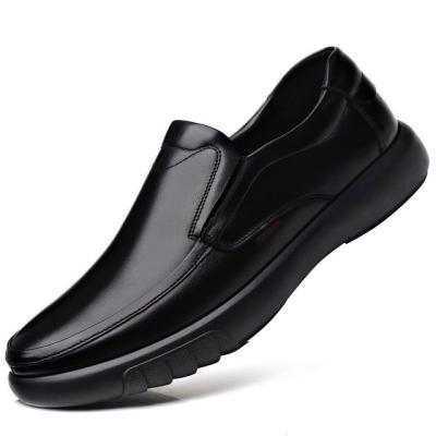 China OEM Breathable Mens Thick Sole Leather Shoes Casual Over Business Shoes For Man for sale