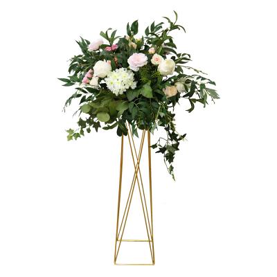 China Cute/decorative products flower basket simulation white flower vases for centerpieces wedding decoration high-end tripod for sale