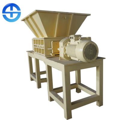 China Automated Twin Shaft Shredder Industrial Shredder Machine Speed 40 R/Min for sale