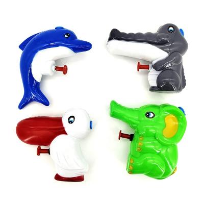 China 2pcs Eco-friendly Packed Summer Cartoon Plastic Animal Shapes Water Squirter Gun Toy For Kids for sale