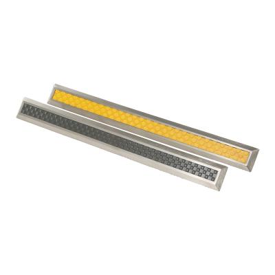 China Modern Stainless Steel Tactile Indicator Warning Tactile Strip / Anti-Slip In Building for sale