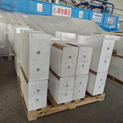 China Industrial Ceramic Industry Products of Corundum Mullite Refractory Can Be Customized for sale