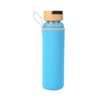 China 2021 Wooden Lid 1000ml Excellent Leakproofness Soccer Water Bottles Sustainable for sale