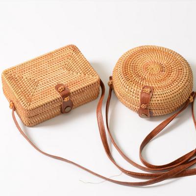 China Solhui Woven Mini Beach Handbags Women Handmade Messenger Eco-Friendly Rattan Bag Shoulder Bag Crossbody Bags for sale