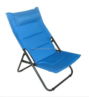 China Modern Outdoor Blue Beach Chair Folding Picnic Chair With Pillow for sale