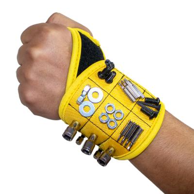 China Wear Powerful Men Tools Magnetic Wristband For Holding Screws Magnet Picker Hand Strap Magnetic Wristband for sale