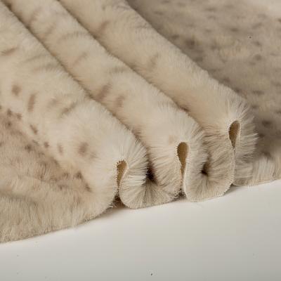 China Garment Lowest Price Plush Faux Fur Printed Fabric Rabbit Leopard for sale