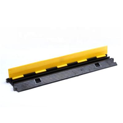 China PVC+Rubber 2 Channel Flexible Rubber Traffic Speed ​​Ramp Tray Cable Guard Protector Hump for sale