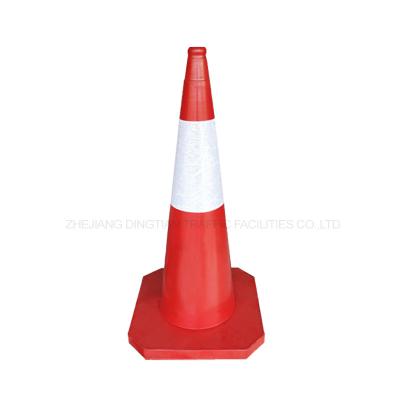 China DINGTIAN 1M High Traffic Road Safety Rubber Red Rubber Cone for sale