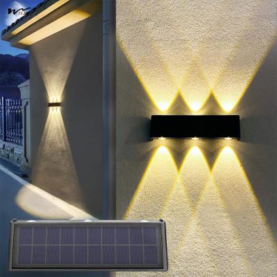 China Solar Garden Lights Waterproof Upward Porch Wall Lamp with 50000 Hours Working Time for sale