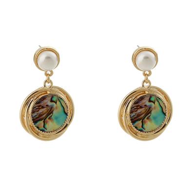 China TRENDY Fashion Alloy Earrings Hand - Woven Abalone Shell Earrings Factory Wholesale Fine Beauty Earrings for sale