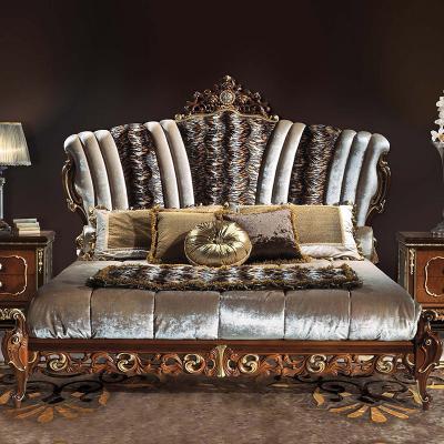 China Other Best Selling Latest Style Italian Royal Baroque Classic Solid Wood Luxury Wood Carving Bedroom Furniture Designs for sale