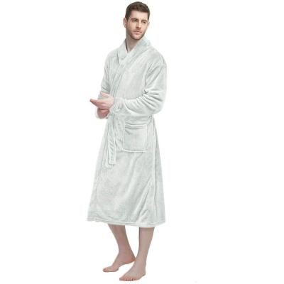 China European and American Style Men's Lightweight Robe Spa Bathrobe With Kimono Bedroom Shorts Nightgown Long Sleeve Plush Hooded Shawl Flannel Robe for sale