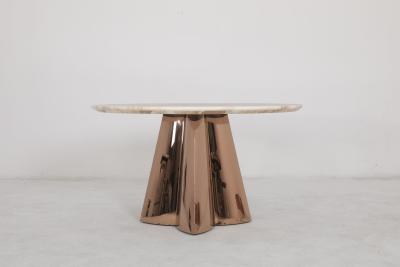 Chine Une table ronde en marbre moderne avec une base en or rose à vendre