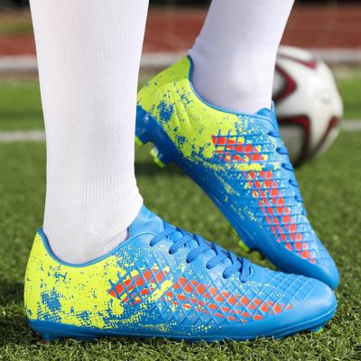 China Outdoor Soccer Shoes Men's Soccer Cleats Shoes FG Soccer Boots Training Sport Sneaker Shoe Wholesale for sale