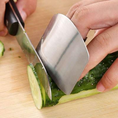 China Wholesale Kitchen Supplies Protect Finger Hand Cut Hand Protector Stainless Steel Kitchen Tools Slice Tools Finger Guard for sale