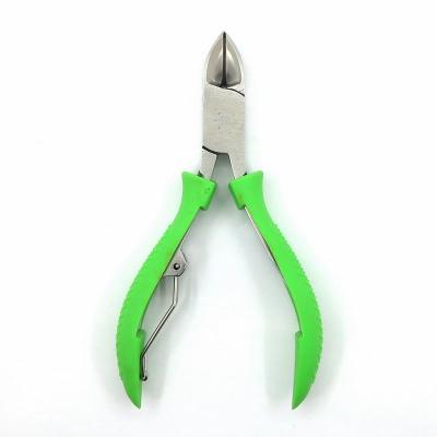 China Easy Cuticle Nipper and Nail Clippers with Silicone Cover OEM Color for sale