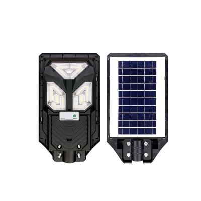 China Garden In Stock Most Quality Outdoor Solar Ip65 Outdoor Solar Flood Light Solar Garden Light 300w 500w 700w 900w All In One Led Light for sale