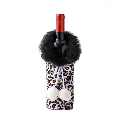 China Christmas Decoration Sinyoo Christmas Ornaments Leopard Print Ball Fur Collar Champagne Wine Set Decorations Wholesale for sale