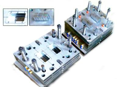 Chine Moule de moulage par injection de l'électronique faisant, moulage par injection submersible de porte à vendre