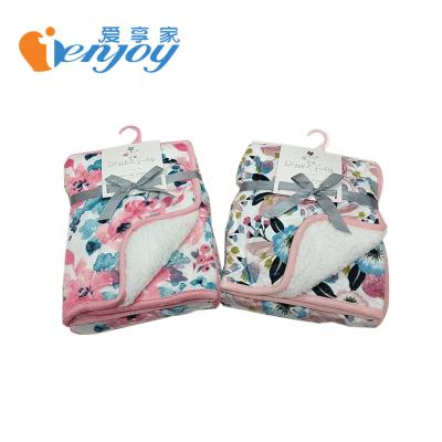 China Ienjoy Hot Selling Anti-pilling Flower Design Thick Travel Baby Blanket for sale