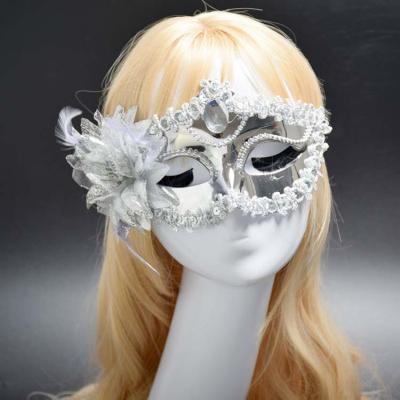 China New Plated Glitter Italy Masquerade Plated Glitter Princess Dance Praise Mask With Rhinestone Lace Flower for sale