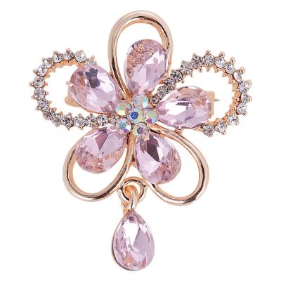 China Fashion Jewelry Brooch Crystal Flower Butterfly Wedding Charming Wholesale Environmentally Friendly Women Brooches for sale