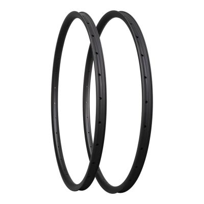 China 2020 newest super light asymmetric carbon 29er carbon bicycle hookless mtb rims 28 holes for sale