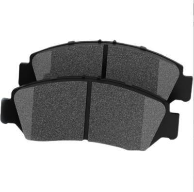 China Semi-metallic/less metal car low noise brake pad/ceramic high performance brake pad 04465-360410 for nissan for sale