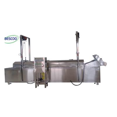 China Industrial Peanut Chips French Fries Plantain Peanut Chips Frying Snack Potato Chips Frying Machine Continuous Fryer for sale