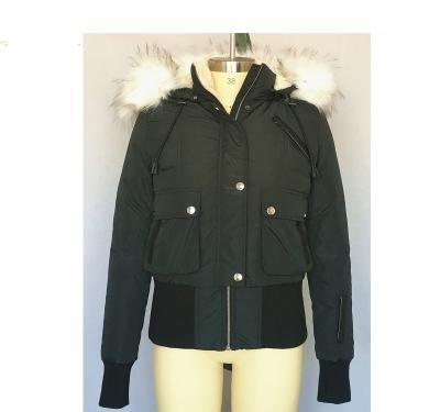 China Lady's Breathable Winter Fur Hood Bomber Parka Coat Winter Warm Short Jacket for sale