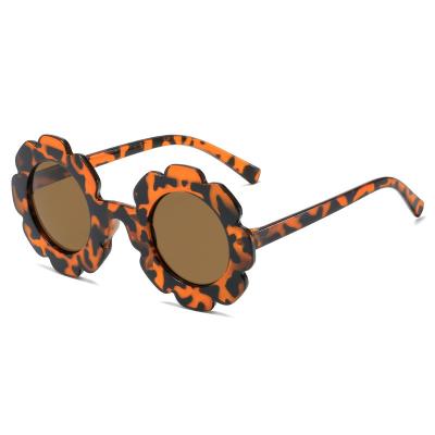 China 2020 Wholesale Anti Sun Flower Frame Fashion Baby Kids Children Sunglasses UV400 9049 for sale