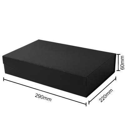 China 2021 Recyclable Foldable Paper Packaging Custom Black Rigid Magnetic Closure Gift Box With Ribbon Wholesale for sale