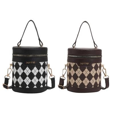 China Waterproof Women Lattice Round Barrel Shoulder Cross - Body Bag Retro Mini Bucket Tote For Business Shopping Traveling for sale