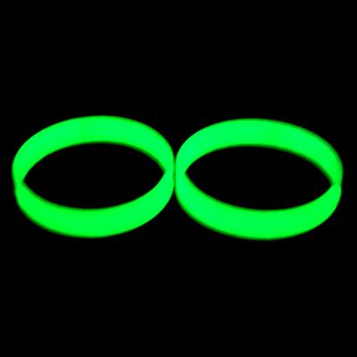 China CLASSIC Custom Silicone Wristband Bracelet Logo Brand Luminous Rubber Color Adjustable Wristband for sale