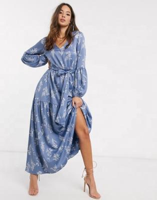 China Anti-Static Elegant V-neck Maxi Dress With Balloon Sleeves In Blue Floral Women's Long Dress for sale