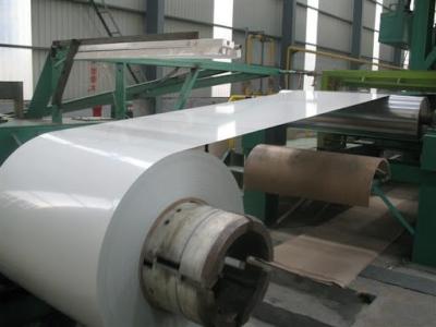 China 80% weiße HDP-Aluminium-Rinnen 3003H24 PE/farbbeschichtete/vorgefärbte/farbbeschichtete Aluminiumfolien Spulen zu verkaufen