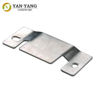 China Furniture Hardware Metal Sofa Connector Iron Brackets Catch For Furniture Fastener Sofa Bed Chair for sale