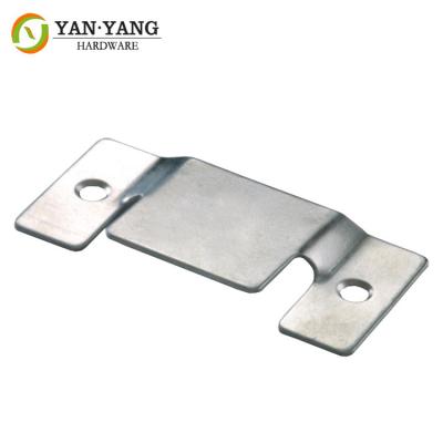 China Furniture Hardware Universal Sectional Sofa Interlocking Sofa Connector Bracket for sale