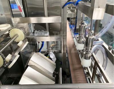 China Embotelladora de relleno líquida de 276M M 300bph Monoblock en venta