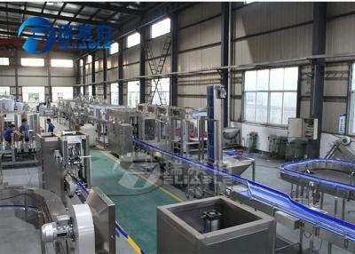 Chine 3 dans 1 machine de remplissage automatique de boisson avec le contrôle d'écran tactile de PLC à vendre