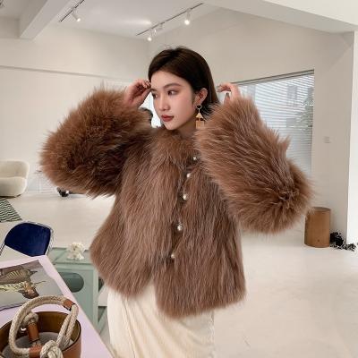 China Winter Warm Fashionable Short Style Real Fur Jacket For Lady High Genuine Fur Coat Knitted Raccoon Fur Coats for sale