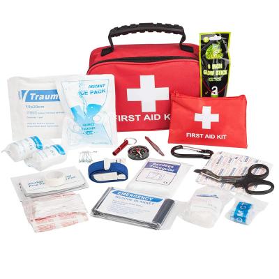 Cina 27 in 1 Compact Tactical Trauma First Aid Bag Compatible Emergency Pouch Survival First Aid Kit for Outdoor Camping Hiking in vendita