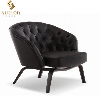 China Nordic Armchair Art Discussion Living Room Fabric Leather Sofa Chair Designer Leisure Removable Cover Living Room Chair for sale