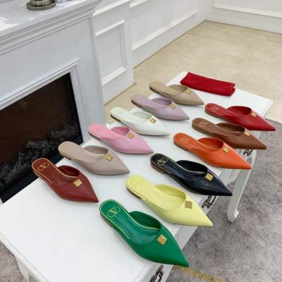 China Fashion Trend Ladies Shoes Flat Casual Acute Slipper Women Sandals Strap Genuine Leather Outdoor Casual Slipper One for sale