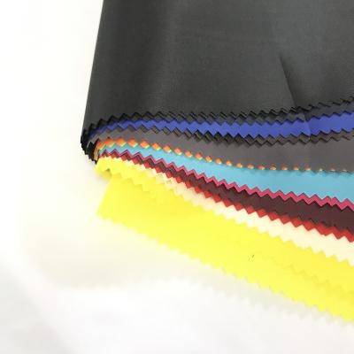 China 190T Waterproof PA WR Coated Waterproof Polyester Taffeta Taffeta Fabric 68