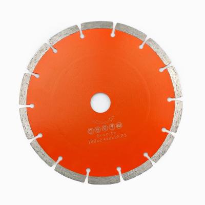 China Granite D180 Diamond Saw Blade Universal Segmented Hot Pressed for sale